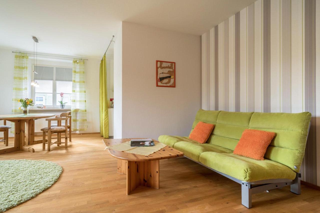 Ferienwohnung Am Schloss Heiligenborn Kültér fotó