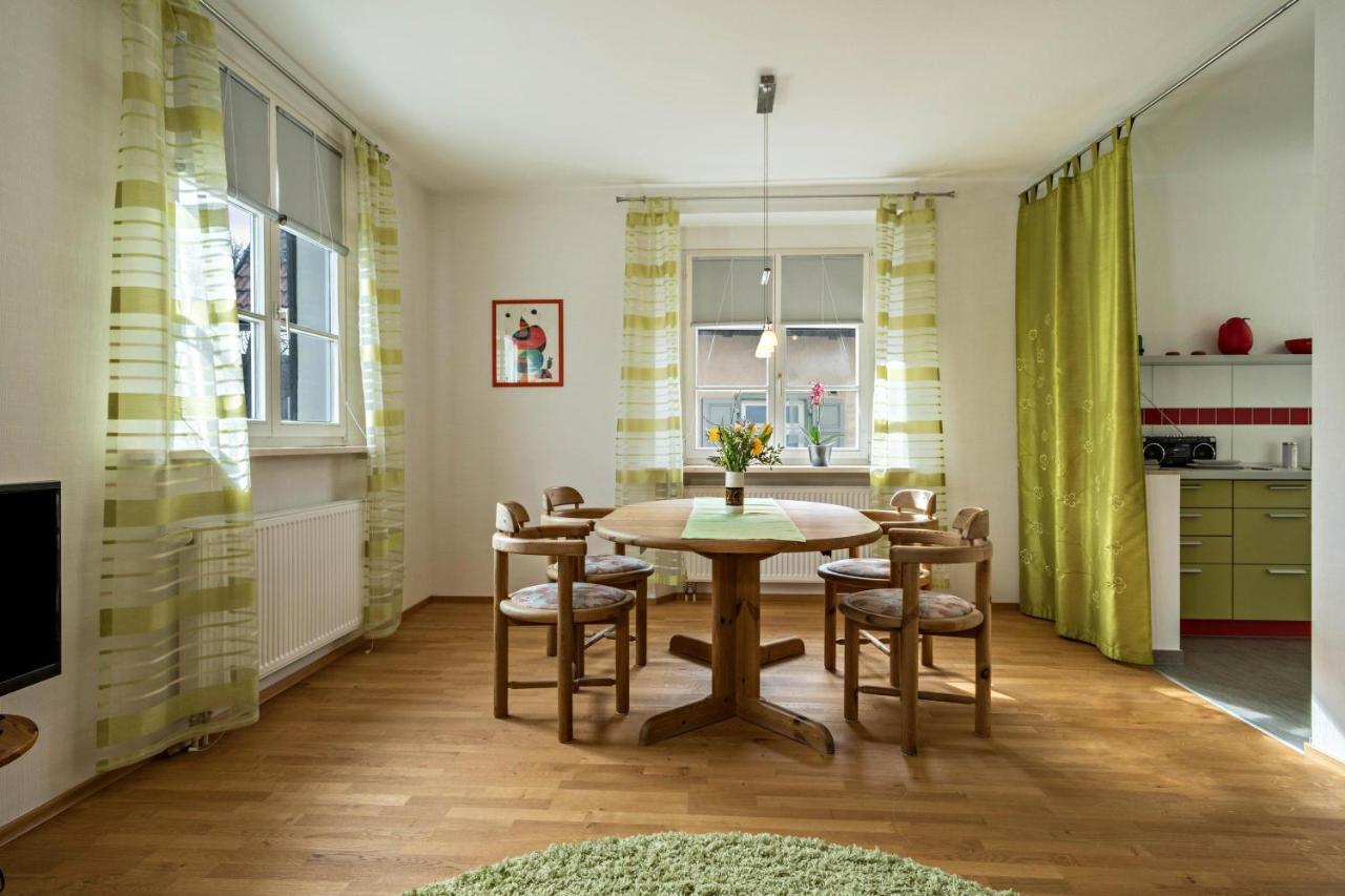 Ferienwohnung Am Schloss Heiligenborn Kültér fotó